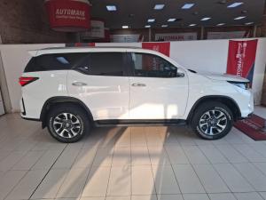 Toyota Fortuner 2.4GD-6 auto - Image 3