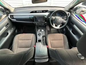 Toyota Hilux 2.8GD-6 double cab 4x4 Raider auto - Image 5