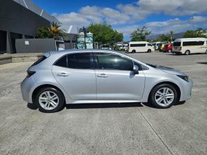 Toyota Corolla hatch 1.2T XS auto - Image 3
