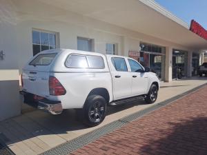 Toyota Hilux 2.4GD-6 double cab 4x4 Raider manual - Image 2