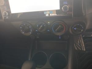 Toyota Hilux 2.8 GD-6 RB Legend 55 4X4 automaticE/CAB - Image 18