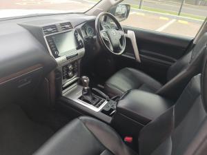Toyota Prado VX-L 2.8GD automatic - Image 7