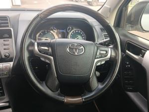 Toyota Prado VX-L 2.8GD automatic - Image 8