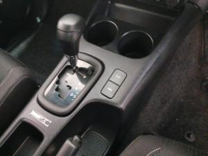 Toyota Hilux 2.4 GD-6 Raider X 4X4 automaticD/C - Image 13