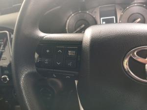 Toyota Hilux 2.4 GD-6 Raider X 4X4 automaticD/C - Image 9