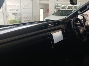 Toyota Hilux 2.8 GD-6 RB Legend automaticE/CAB - Image 17