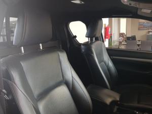 Toyota Hilux 2.8 GD-6 RB Legend automaticE/CAB - Image 19