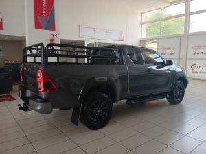 Toyota Hilux 2.8 GD-6 RB Legend automaticE/CAB - Image 2