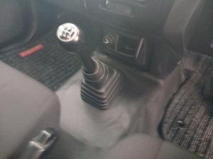 Isuzu D-MAX 250 HO Fleetside Safety S/C - Image 11