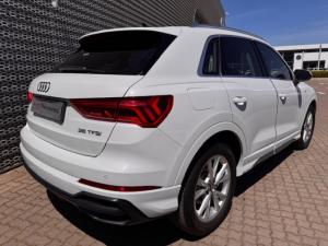 Audi Q3 35 Tfsi S Tronic S Line - Image 2