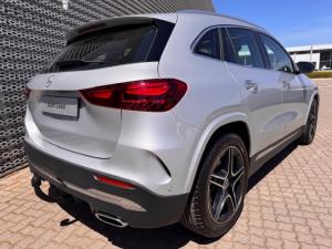 Mercedes-Benz GLA 200d automatic - Image 24