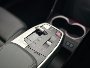 BMW X1 sDrive18d M Sport - Image 8