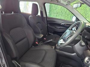 Suzuki Grand Vitara 1.5 GL auto - Image 7