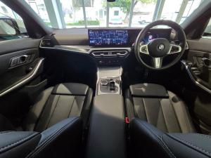 BMW 3 Series 320i M Sport - Image 12