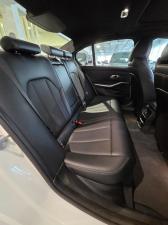 BMW 3 Series 320i M Sport - Image 18