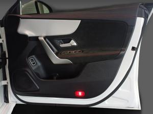 Mercedes-Benz CLA CLA200 Progressive - Image 9