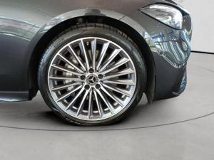 Mercedes-Benz C-Class C200 Avantgarde - Image 16