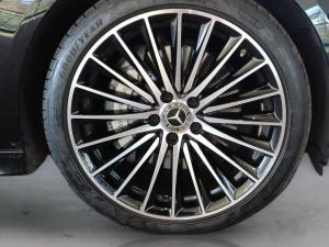 Mercedes-Benz C-Class C220d Avantgarde - Image 16