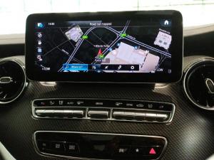 Mercedes-Benz V-Class V300d Exclusive - Image 12