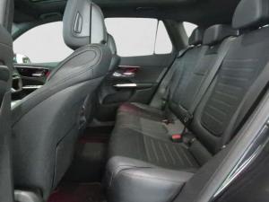 Mercedes-Benz GLC GLC220d 4Matic Avantgarde - Image 15