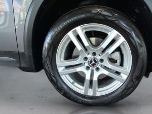 Mercedes-Benz GLA GLA200 - Image 16