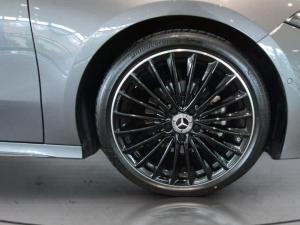 Mercedes-Benz A-Class A200 sedan AMG Line - Image 15