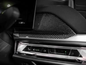 BMW i7 xDrive60 M Sport - Image 12