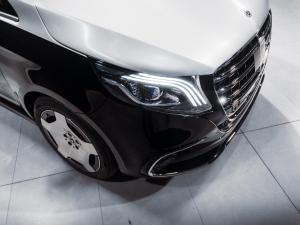 Mercedes-Benz V-Class V300d Avantgarde - Image 19