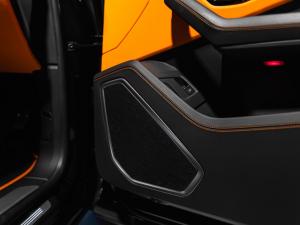 Lamborghini Urus S - Image 17