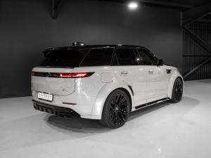 Land Rover Range Rover Sport D350 Dynamic SE - Image 3