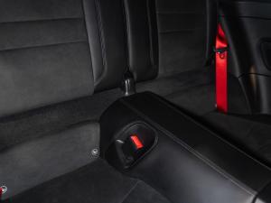 Porsche 911 Carrera 4 GTS coupe - Image 15