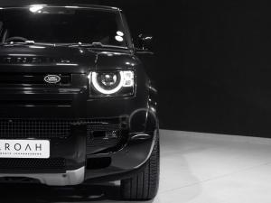 Land Rover Defender 110 V8 - Image 5