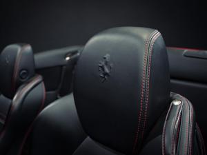 Ferrari California California - Image 21