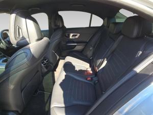 Mercedes-Benz C-Class C200 Avantgarde - Image 13