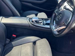Mercedes-Benz E-Class E200 - Image 14