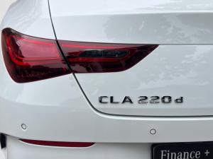 Mercedes-Benz CLA CLA220d Progressive - Image 20