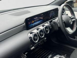 Mercedes-Benz A-Class A200 hatch Progressive - Image 9
