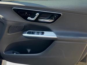 Mercedes-Benz GLC GLC300d coupe 4Matic Avantgarde - Image 18