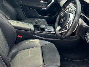 Mercedes-Benz CLA CLA200 AMG Line - Image 14
