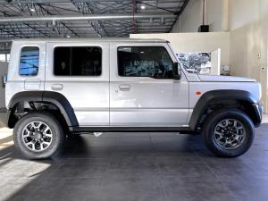 Suzuki Jimny 1.5 GLX AllGrip 5-door auto - Image 4