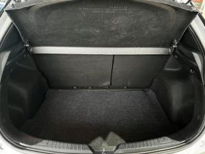 Toyota Yaris 1.5 Xs - Image 17