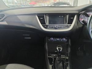 Opel Grandland X 1.6 Turbo - Image 8
