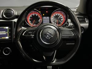 Suzuki Swift 1.2 GLX manual - Image 7