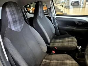 Peugeot 108 1.0 Active - Image 6