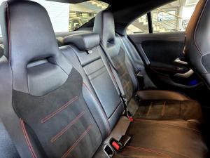 Mercedes-Benz CLA CLA220d Progressive - Image 10