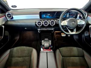 Mercedes-Benz CLA CLA220d Progressive - Image 13