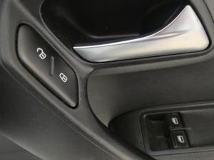 Volkswagen Polo Vivo hatch 1.4 Trendline - Image 12