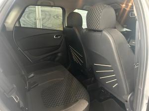 Renault Captur 88kW turbo Dynamique auto - Image 9