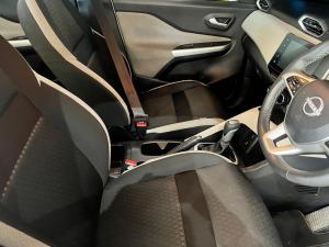Nissan Magnite 1.0 Turbo Acenta Plus auto - Image 9