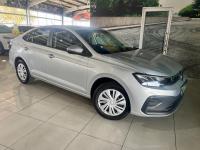 Thumbnail Volkswagen Polo sedan 1.6 manual